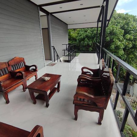 Kitty Guesthouse Phi Phi Don Exterior foto