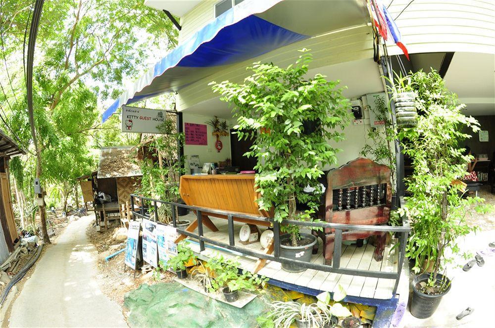 Kitty Guesthouse Phi Phi Don Exterior foto