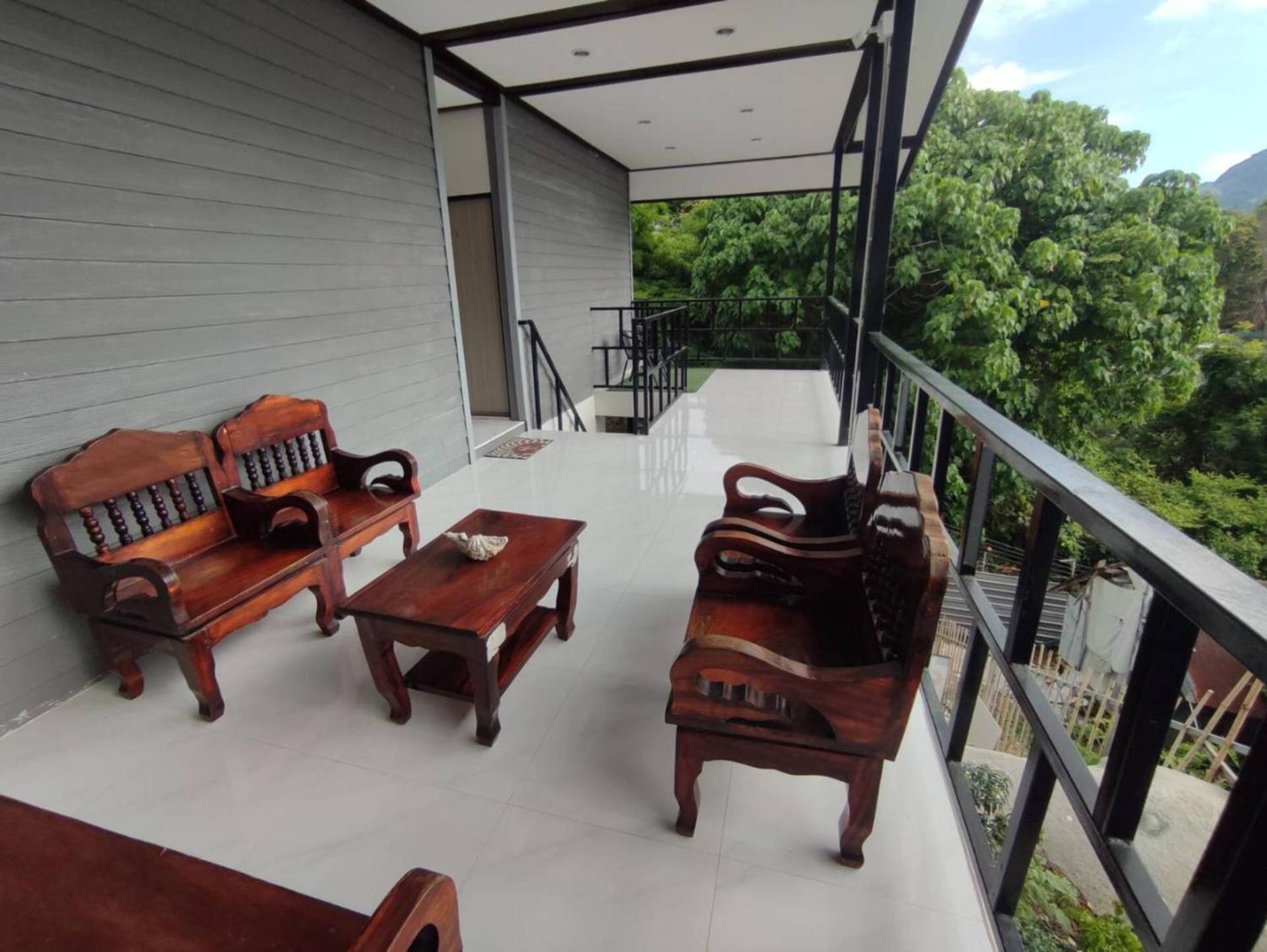 Kitty Guesthouse Phi Phi Don Exterior foto